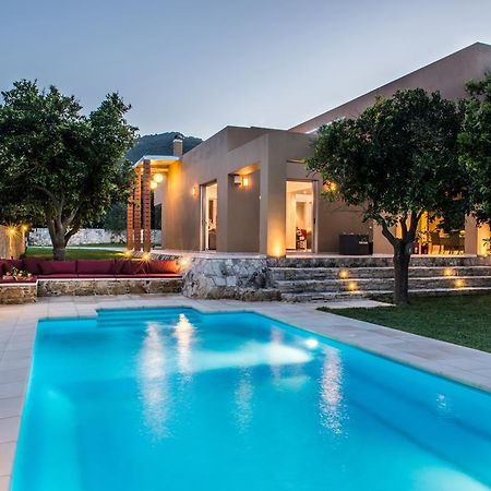 Villa Casa Di Verde Patellari Luaran gambar